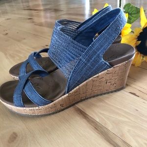 Skechers Wedge Sandal Size 7